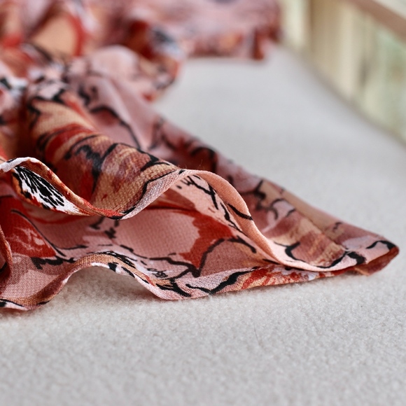 Joie Floral Silk Blouse - Picture 3 of 8